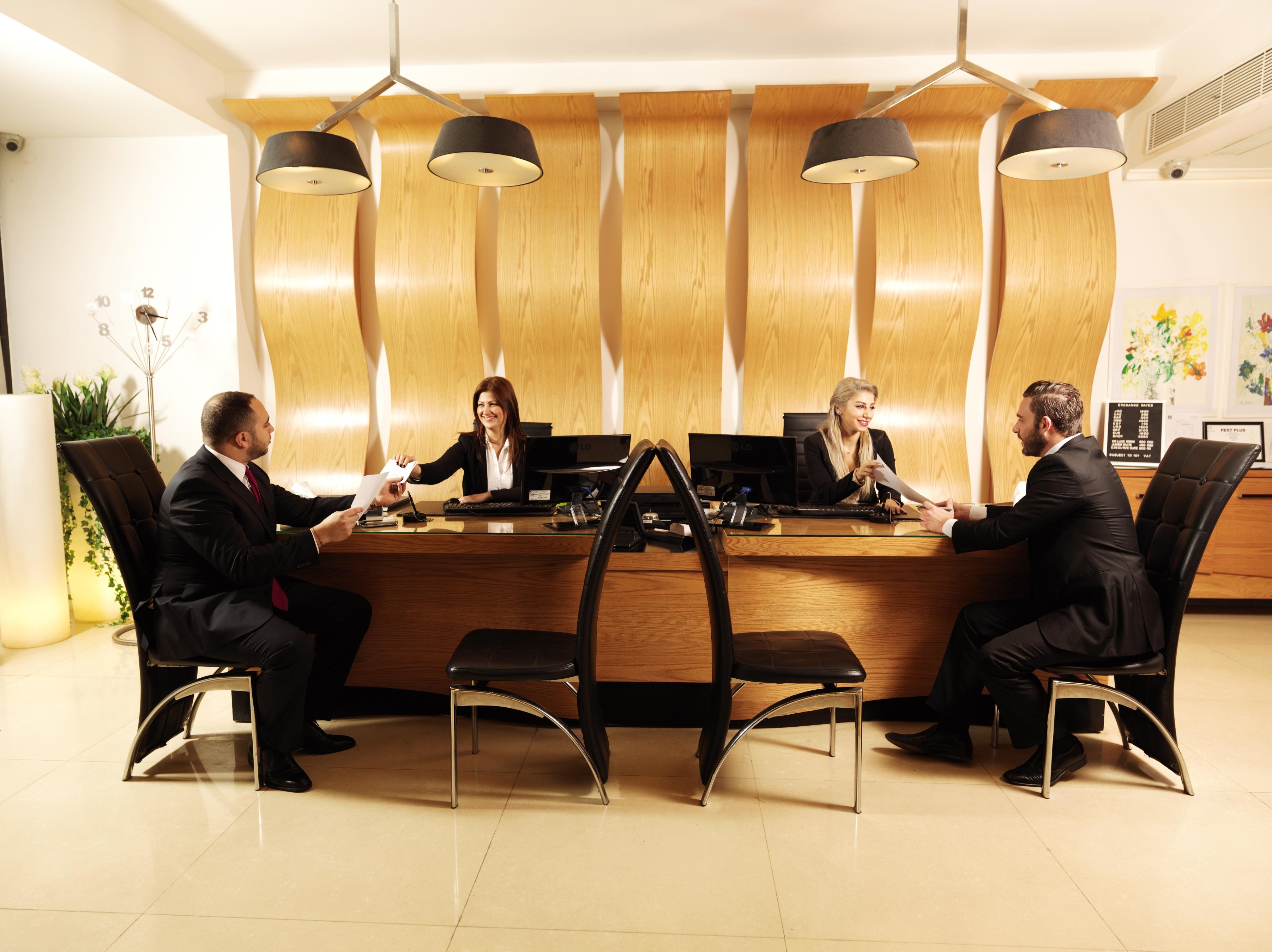 Wh Hotel Beirut Exterior foto