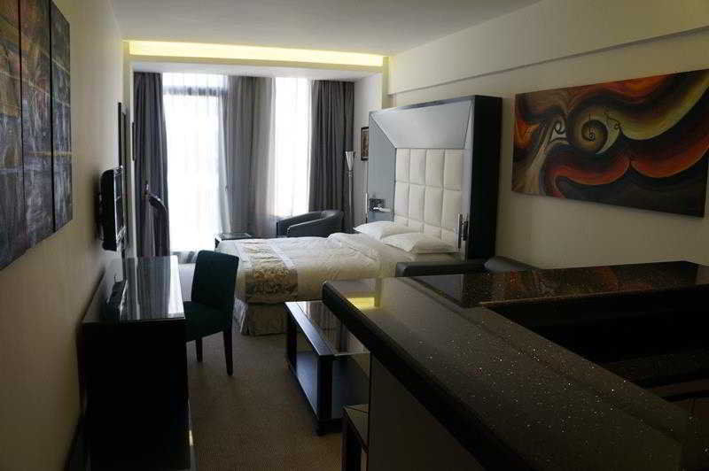 Wh Hotel Beirut Exterior foto